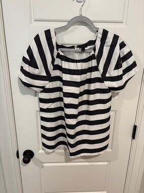 Ann Taylor Black and White Striped Puff Sleeve Tunic